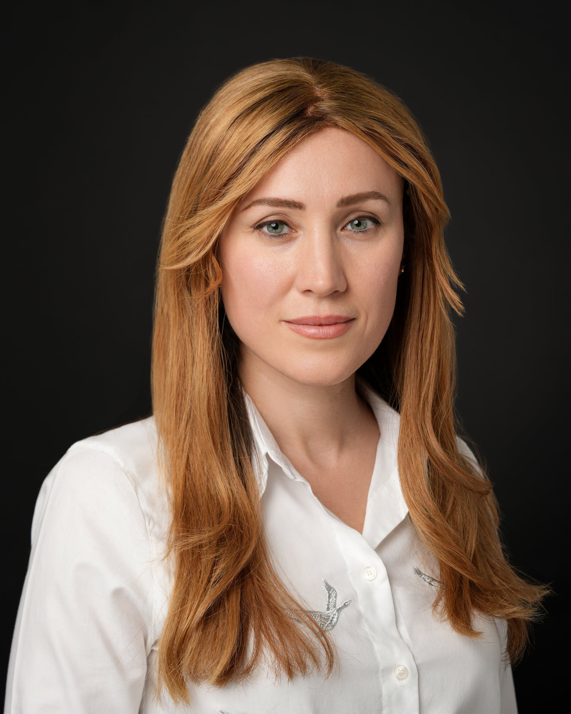 Female headshot in Silicon Valley, California Female headshot in Silicon Valley, California